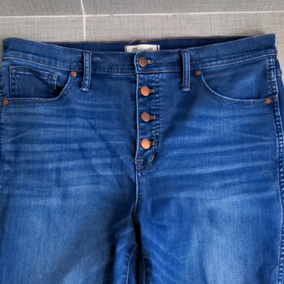 Madewell High Rise Crops - Picture 3 of 8